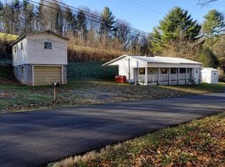 693 Belle Hollow Rd, Chilhowie, VA 24319