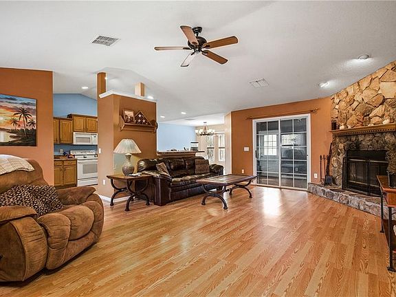 5th image of 8371 SE 138th Ter