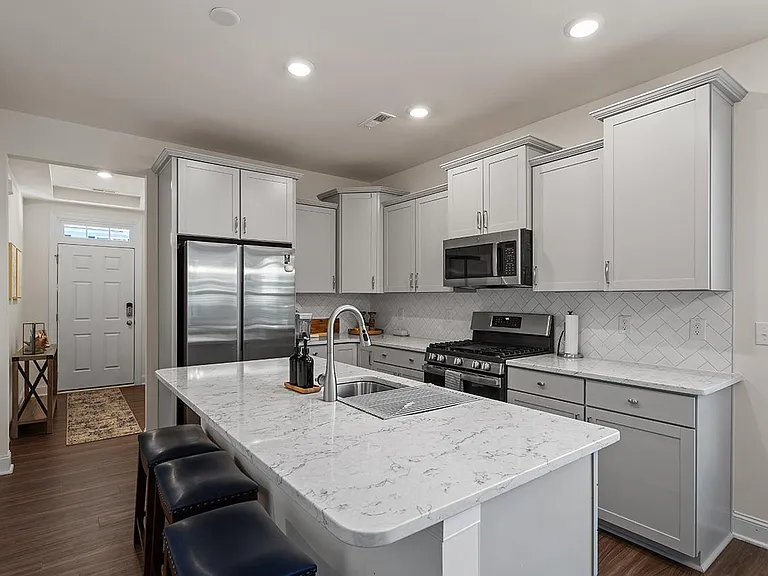 236 Marbella Grove Ct — Photo 11