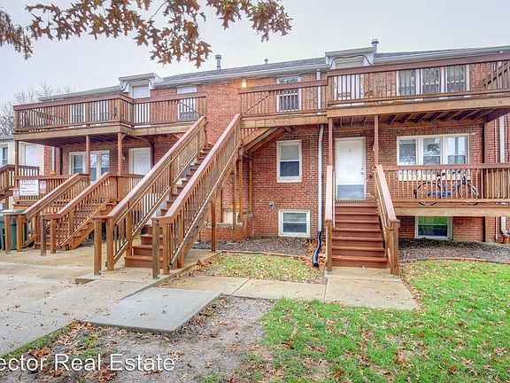 5th image of 808 N Lincoln Ave APT 6