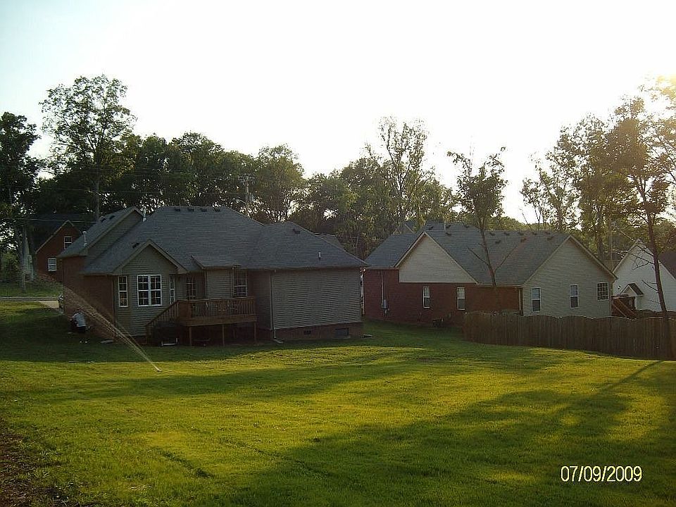 2nd image of 2959 Greentree Dr