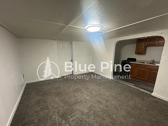 3rd image of 461 1/2 I St