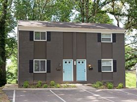 217 Stribling Ave, Charlottesville, VA