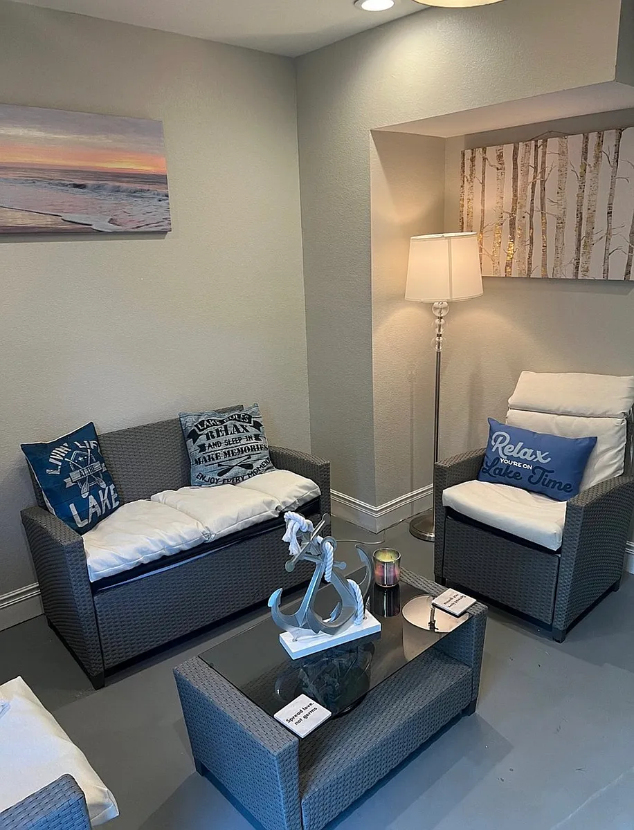 Building Photo - 24459 Lightwoods Dr #1