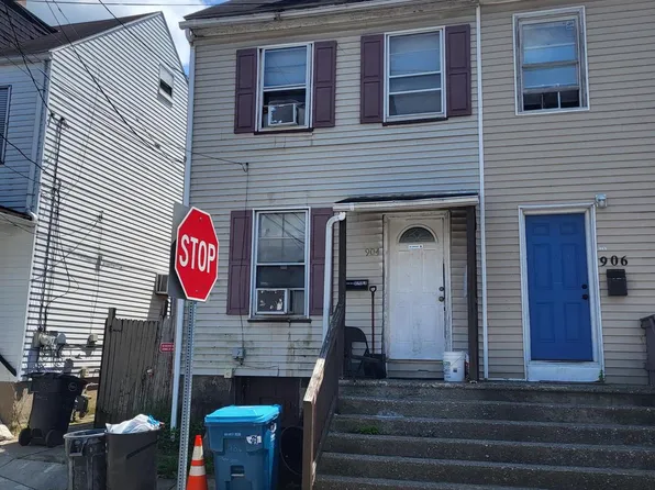 904 Butler St, Easton, PA 18042