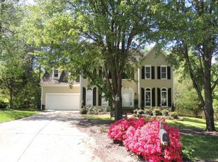 3501 Turnberry Ln, Greensboro, NC 27410