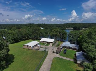 70 Henderson Ln, Talladega, AL 35160