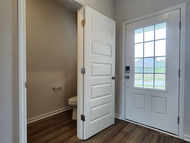 5028 Mifford Ct — Photo 8
