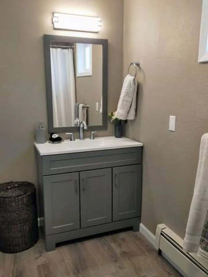2 bed, 850 sqft, $2,250 — Photo 3