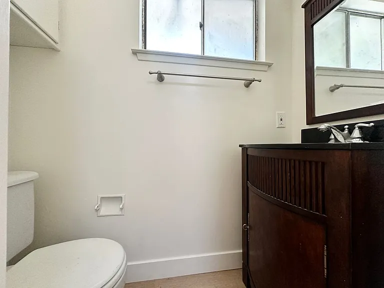 2214 Vineyard Ct — Photo 13