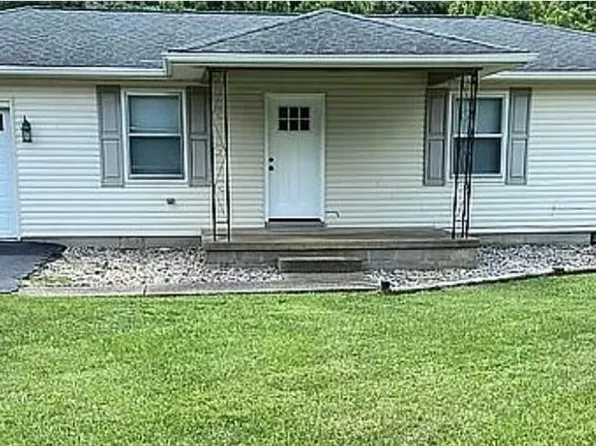 1574 W Water Street, Borden, IN 47106