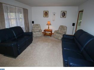 1215 N Front St, Reading, PA 19601