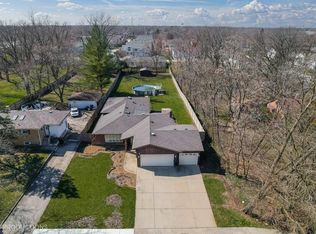 15400 Laramie Ave, Oak Forest, IL 60452