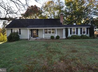 27734 Mount Pleasant Rd, Columbus, NJ 08022