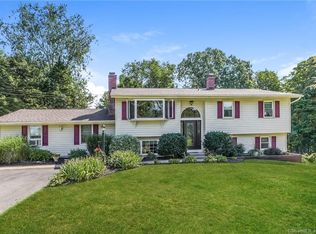 136 Old Farms Rd, Durham, CT 06422