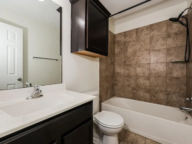 2800 Skinner Dr — Photo 13