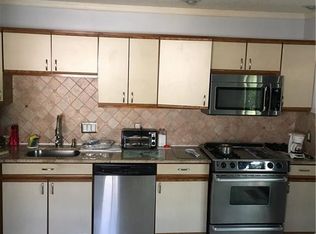 15 Crest St APT 14, West Haven, CT 06516