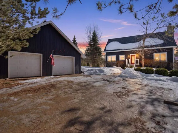 1130 Red Pine Run, Charlevoix, MI 49720