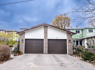 10 Antibes Dr, Toronto, ON M2R3K3