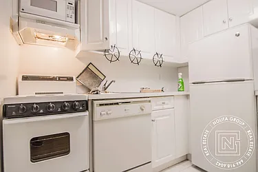 Rented by Nolita Group