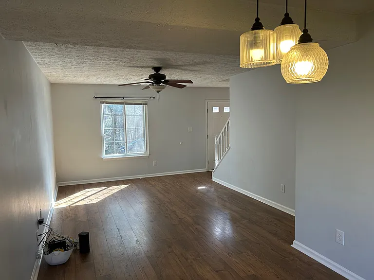 3304 Joanne Dr — Photo 4