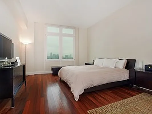 Rented by Corcoran | media 16