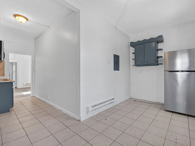 49 S Hamilton St #2 — Photo 23