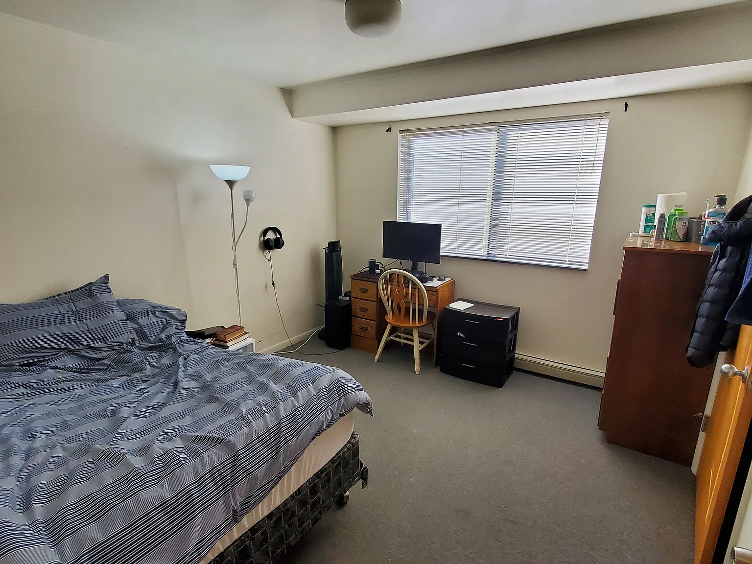 204 Miller St - Apt. E — Photo 2