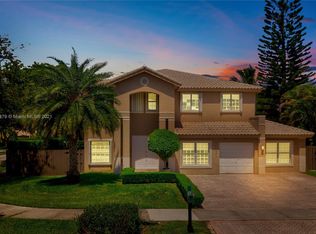 11381 NW 64th Ter, Doral, FL 33178