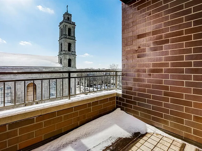 6349 S Woodlawn Ave #2C — Photo 23