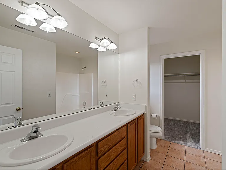 606 Valentine Dr — Photo 15
