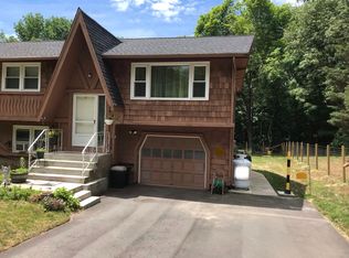 9 Park Rd APT 2, Colchester, CT 06415