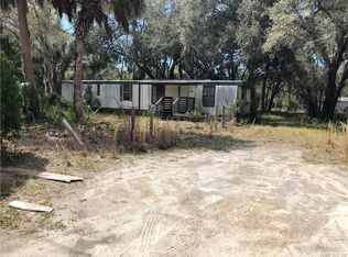 11414 N Ginny Lane Point, Inglis, FL 34449