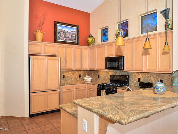 4th image of 2005 W Desert Willow Dr