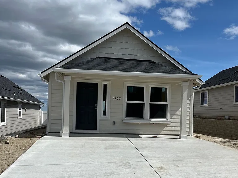 3705 S Roosevelt St — Photo 1
