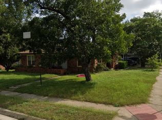 2405 Halbert St, Fort Worth, TX 76112