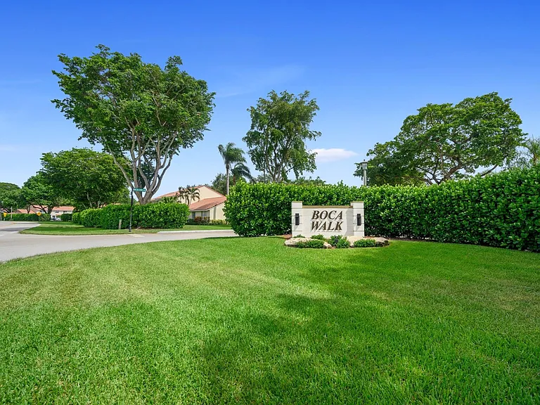 6371 Boca Cir — Photo 24