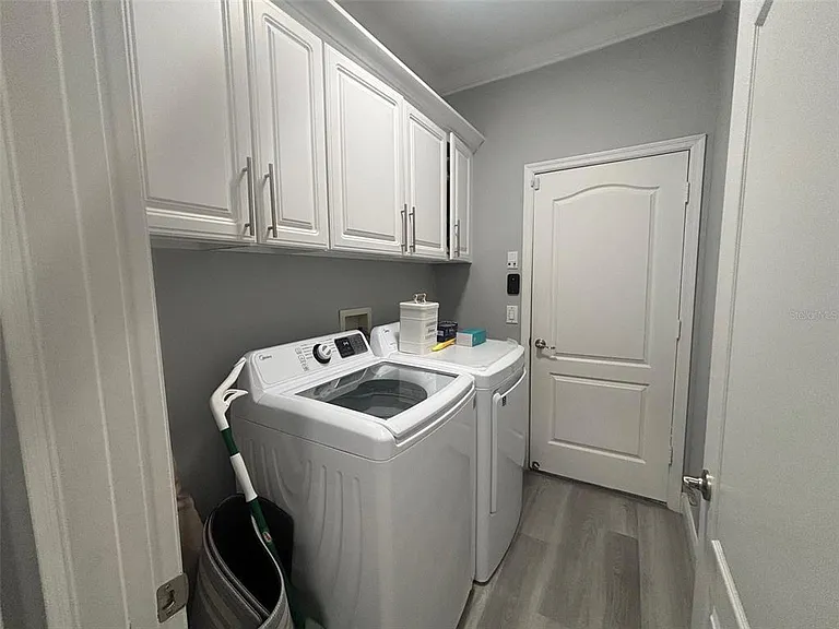 5028 Olde Kerry Dr — Photo 13