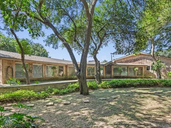 1619 Sam Houston Dr, Harlingen, TX 78550