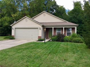 12200 Royalwood Ct, Fishers, IN 46037
