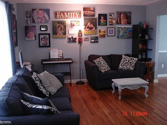 2nd image of 16628 Festian Dr