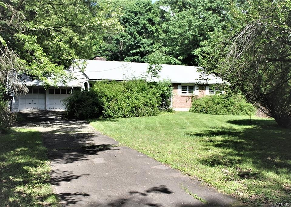 1st image of 44 Campbell Ave