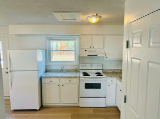 9 Davis Farm Rd #9, Raymond, ME 04071