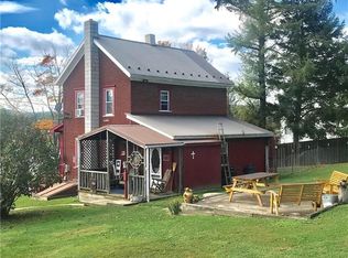 692 Saint Paul Rd, Meyersdale, PA 15552