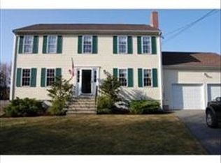 70 Elm St, Franklin, MA 02038