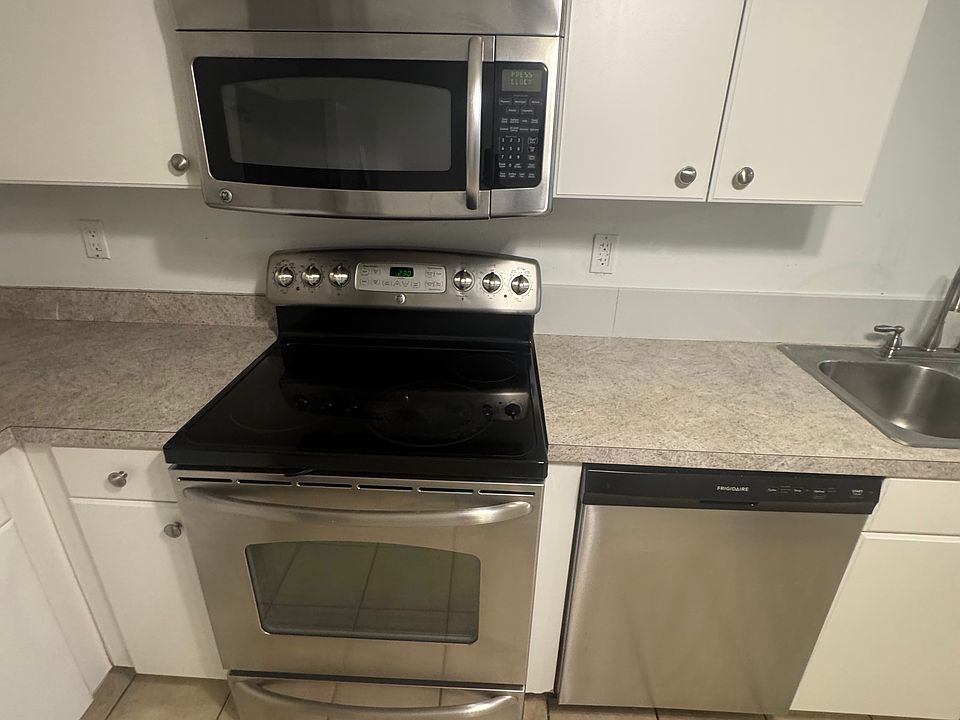 Fully-Equipped Kitchen