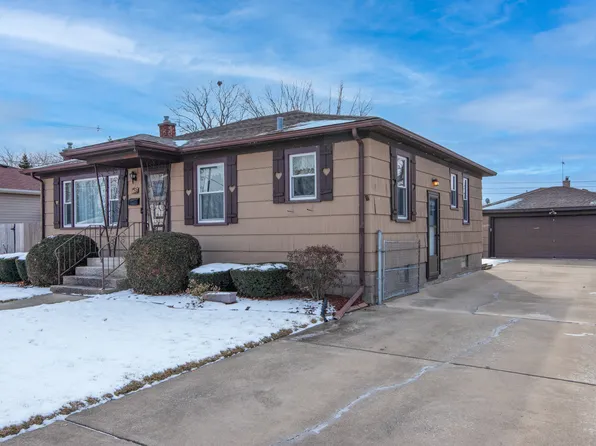 827 E 160th Pl, South Holland, IL 60473
