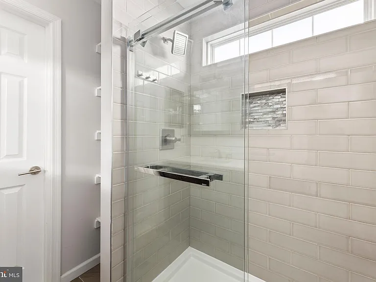 3343 Cape May Ct — Photo 29