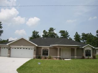 72 Grass St, Homosassa, FL 34446