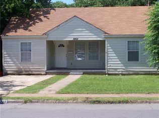 3203 W Clarendon Dr, Dallas, TX 75211